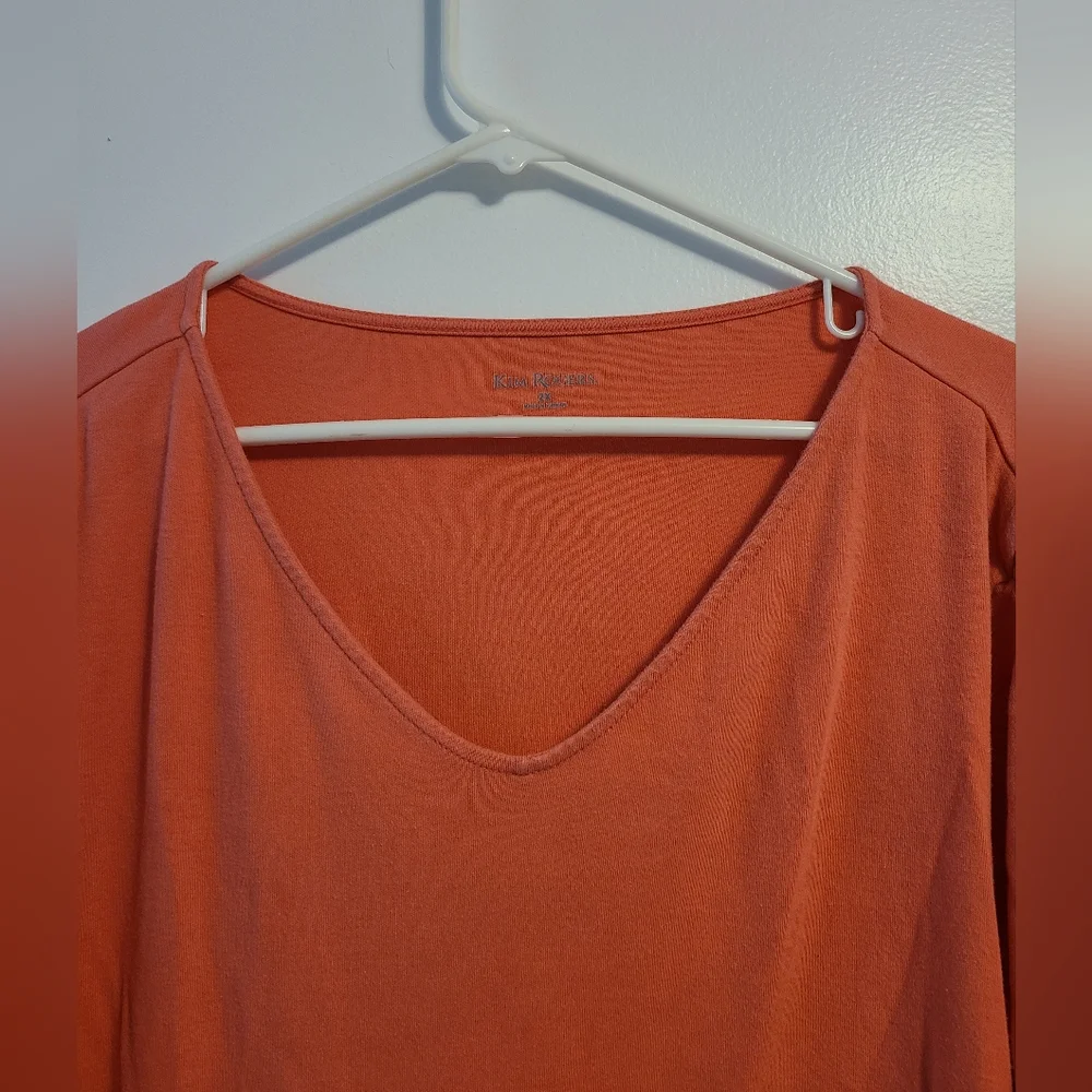 Kim Rogers size 2x shirt good condition with longer short sleeves - Picture 2 of 4